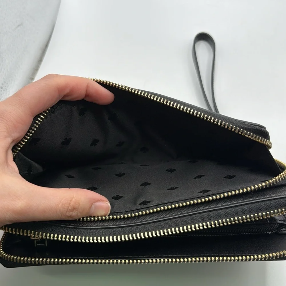 Kate Spade Staci Carryall Double Zip Around Black Wristlet Wallet ID Card Holder